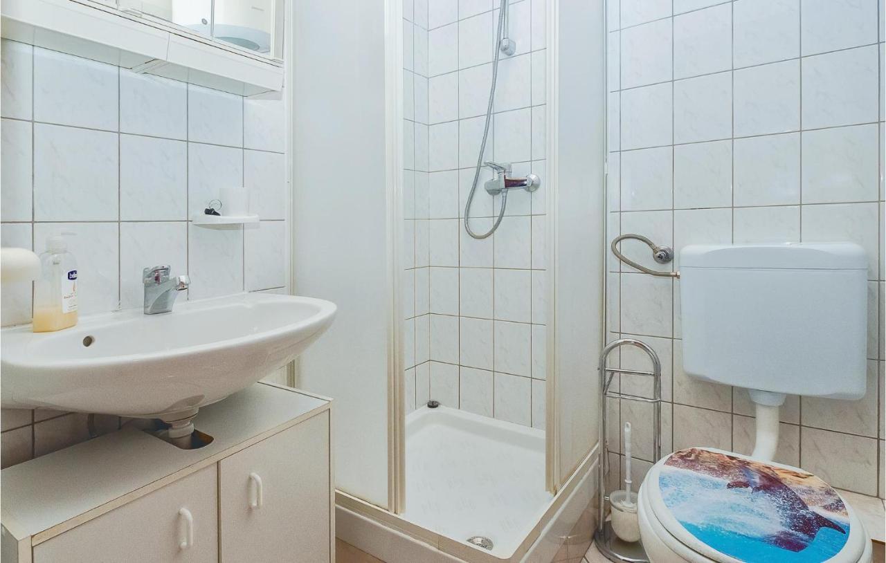 Lovely Apartment In Omis With Kitchenette المظهر الخارجي الصورة